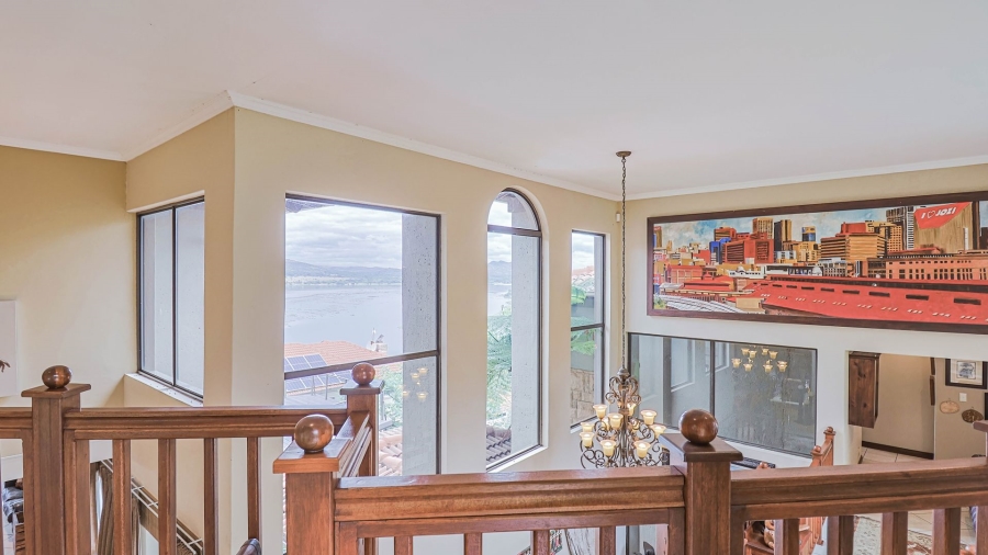 5 Bedroom Property for Sale in Birdwood Estate North West